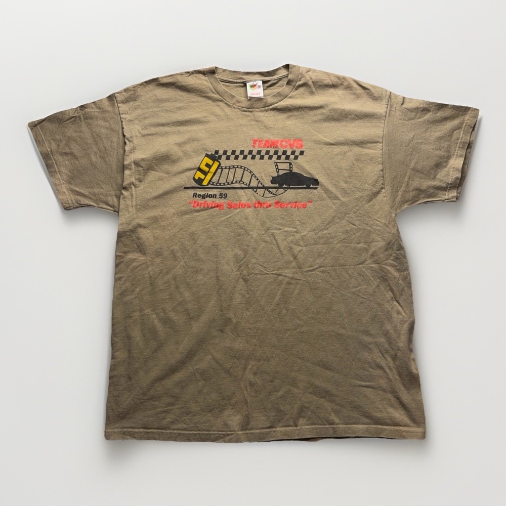 Vintage Y2K CVS Racing Graphic T Shirt Mens 2XL Tan Distressed Faded Tee